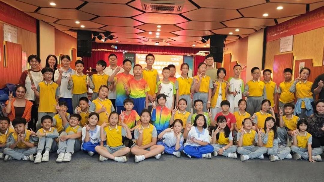 Foshan Lishui Bilingual School Teachers and Students Delegation Entered GOODSOUND Acoustic-18